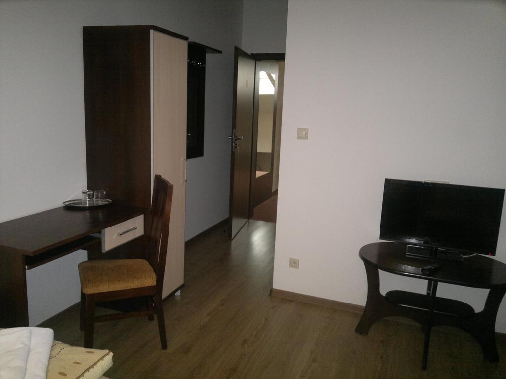 Hotel Diament - Zajazd U Przemka زغيرش الغرفة الصورة