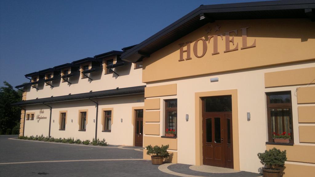 Hotel Diament - Zajazd U Przemka زغيرش المظهر الخارجي الصورة
